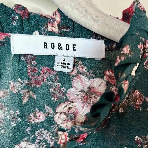 RO & DE Cold Shoulder Floral Print Blouse Size S Bell Sleeves - Picture 4 of 10